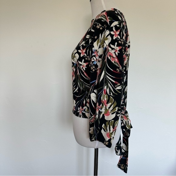 Code x Mode floral Hawaiian top - Picture 3 of 14